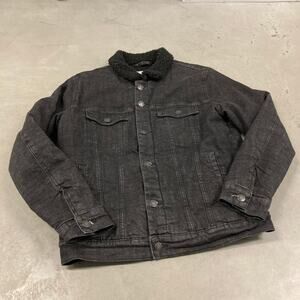 vintage y2k Sherpa lined denim trucker jacket